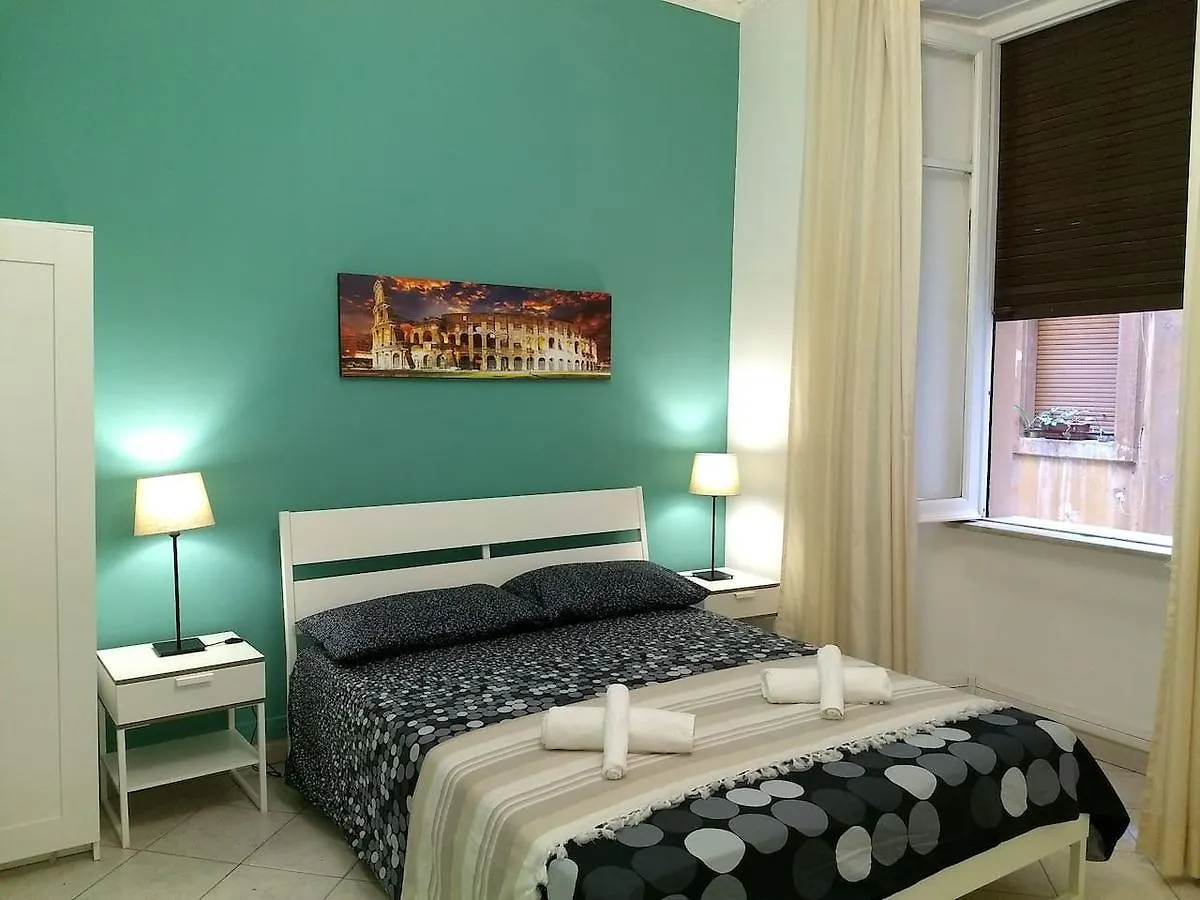Amoraroma, Economy Guest House With Shared Bathrooms  Rome
