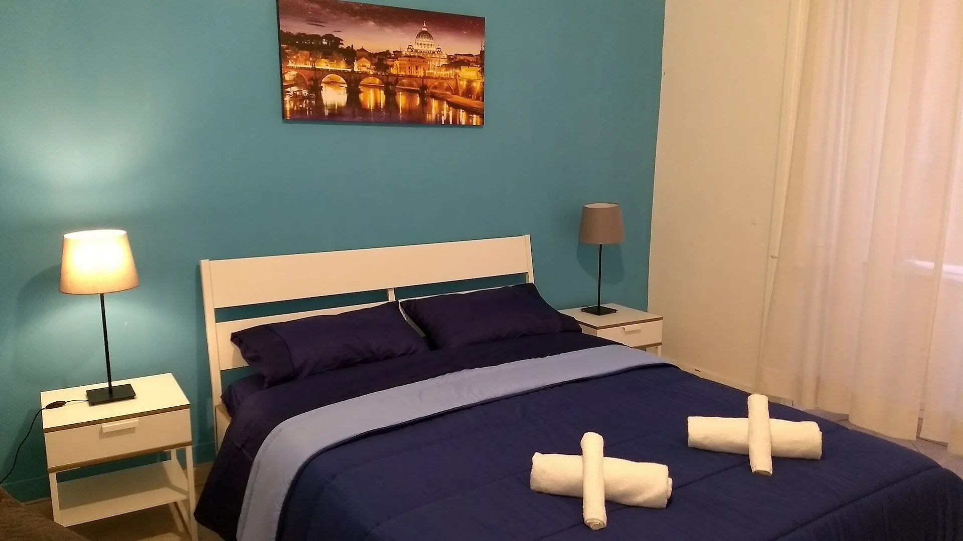 Amoraroma, Economy Guest House With Shared Bathrooms  Rome