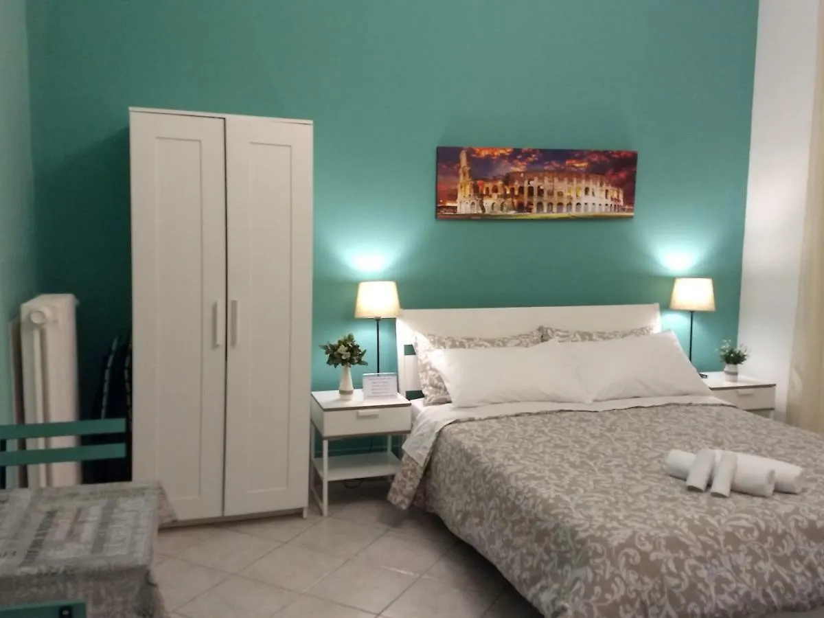 Amoraroma, Economy Guest House With Shared Bathrooms 3*, Rome