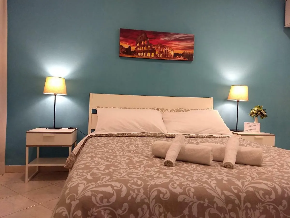 Amoraroma, Economy Guest House With Shared Bathrooms Italy