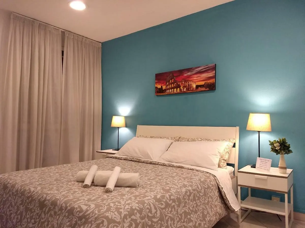 Amoraroma, Economy Guest House With Shared Bathrooms  Rome